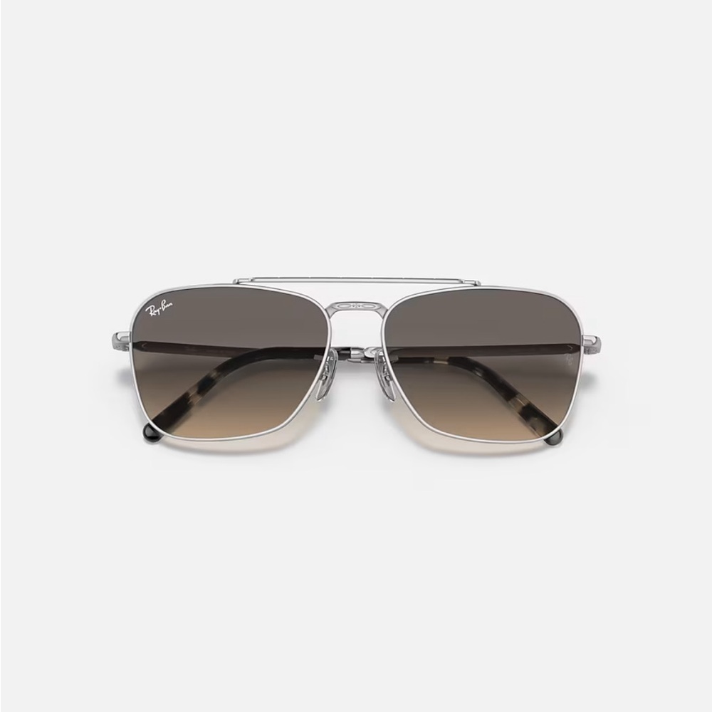 NWOT Ray-Ban New Caravan Sunglasses